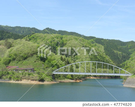Kuzuryu Lake and Mino Kaido (May, 2018 May, Ohno City, Fukui Prefecture) Kuzuryu Lake and Mino Kaido (May, 2018 May, Ohno City, Fukui Prefecture) 47774820