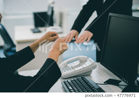 商業 商務 商務人士 47776971