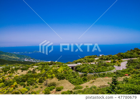 （靜岡縣）在初夏的伊豆天際線上您想要的熱海方向 47780679