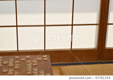 Shogi old shogi board and shogi piece Shogi old shogi board and shogi piece 47781359