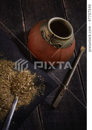 Yerba mate and calabash with bambilla. Yerba mate and calabash with bambilla. 47787846