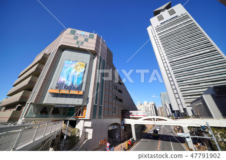 Looking at Tokyo cityscape landscape Korakuen station and Bunkyo Ward Office in Japan Looking at Tokyo cityscape landscape Korakuen station and Bunkyo Ward Office in Japan 47791902