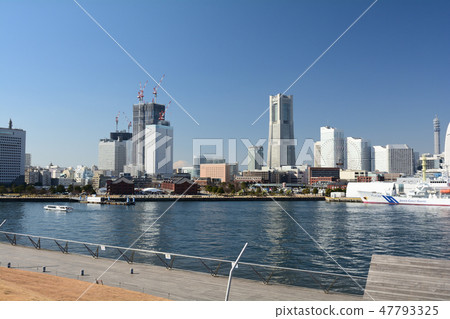 Yokohama-Otsanbashi 47793325