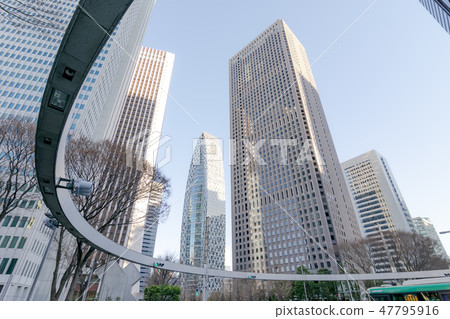  Shinjuku police station back intersection 47795916