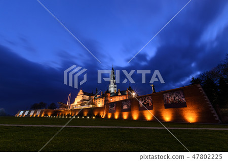 Jasna Gora sanctuary in Czestochowa in evening. Jasna Gora sanctuary in Czestochowa in evening. 47802225