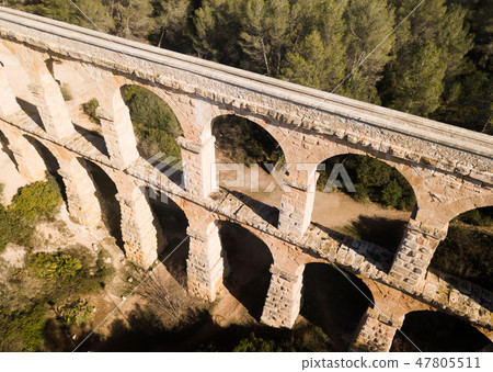 Puente del Diablo in Tarragona, Catalonia, Spain Puente del Diablo in Tarragona, Catalonia, Spain 47805511