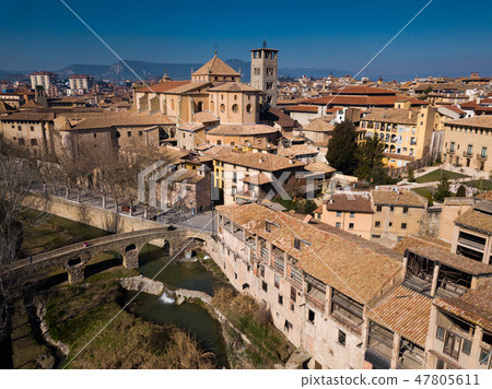 Views from the height of the historic part city with cathedral in Vic 47805611