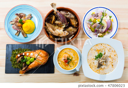Set of Norwegian dishes Set of Norwegian dishes 47806023