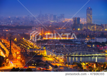 Port Vell at Barcelona in night Port Vell at Barcelona in night 47806393