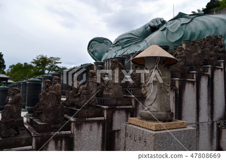 the big Buddha statue at Nanzoin Temple, Sasaguri the big Buddha statue at Nanzoin Temple, Sasaguri 47808669