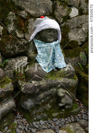 The statue of Baby Buddha The statue of Baby Buddha 47808670