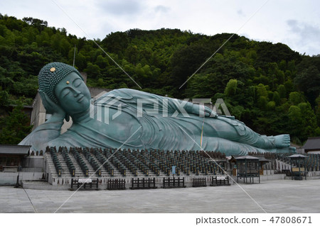 the big Buddha statue at Nanzoin Temple, Sasaguri the big Buddha statue at Nanzoin Temple, Sasaguri 47808671