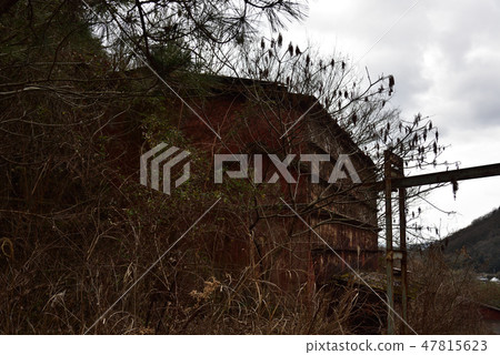 A beautiful red stained waste factory in Japan 47815623