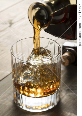 whisky 47816797