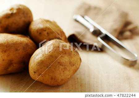 Potato and Peeler Potato and Peeler 47822244