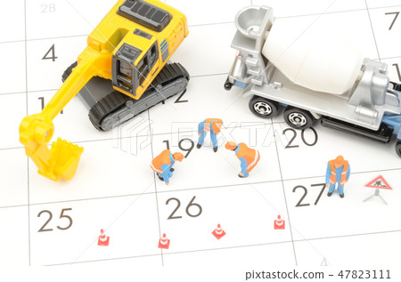 Calendar and working clothes figure 47823111