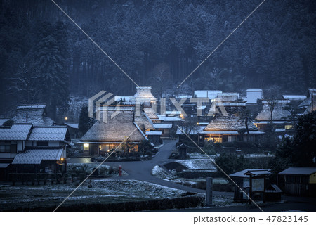 Miyama Seki no Sato冬天夜景 47823145