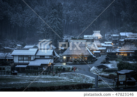 Miyama Seki no Sato Winter night view Miyama Seki no Sato Winter night view 47823146
