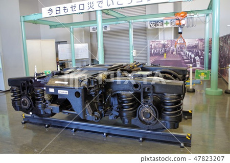 Train surroundings Train surroundings 47823207