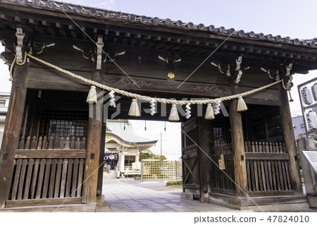 岡山岡山神社的同伴門 47824010
