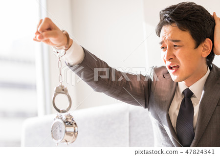 商人超時工作束縛 47824341