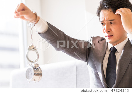 商人超時工作束縛 47824343