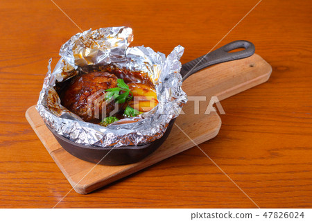 Hoil包裹著燉漢堡 47826024