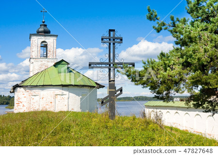 Worship cross near Church of Introduction of Bless 47827648