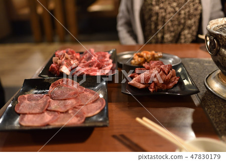 Japanese delicious charcoal grilled meat Japanese delicious charcoal grilled meat 47830179