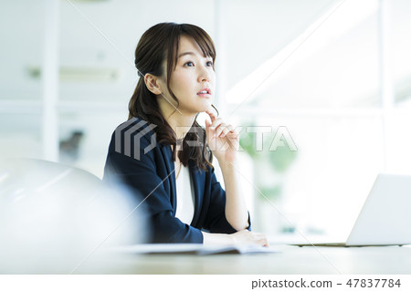 Business Office Women Conference Personal Computer Business Woman Business Office Women Conference Personal Computer Business Woman 47837784