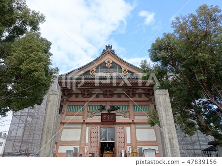 它是大阪四天王寺的一個寺廟 它是大阪四天王寺的一個寺廟 47839156