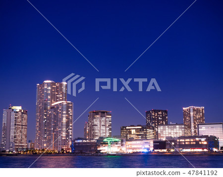 LaLaport Toyosu and a skyscraper district 47841192