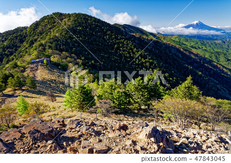Fresh mountain Large Bodhisatz Pass and Mount Fuji Fresh mountain Large Bodhisatz Pass and Mount Fuji 47843045