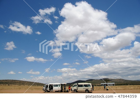 Kenya, Masai Mara, Safari, the sky and clouds of the Great Plains Kenya, Masai Mara, Safari, the sky and clouds of the Great Plains 47844359