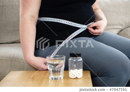 weight loss, medical therapy, diabetes prevention 47847591