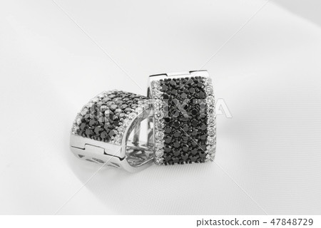 White Gold Earrings With Black Diamonds On Soft 47848729