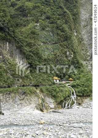 Jangchungsa Temple, Taeoro Canyon, Hualien, Taiwan Jangchungsa Temple, Taeoro Canyon, Hualien, Taiwan 47849614