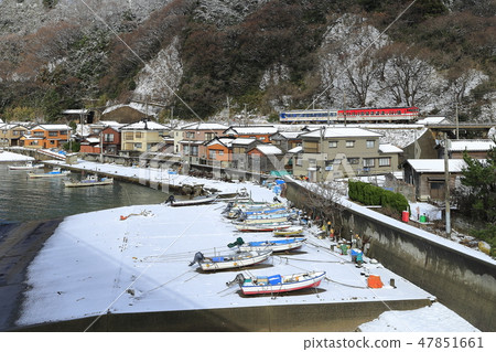 Sasagawa與雪域景觀沿著溪流Umegoshi線 Sasagawa與雪域景觀沿著溪流Umegoshi線 47851661