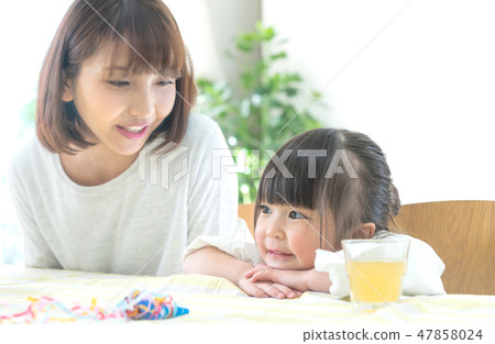 family family 47858024
