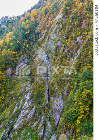 Shimono Kurobe gorge 47860184