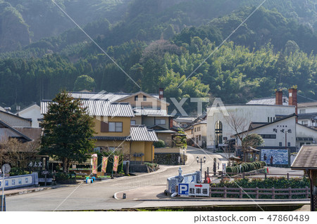 The village of the secret kiln Okawauchiyama 47860489