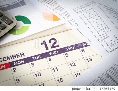 12月曆季度資產負債表損益表收支報告 47861379