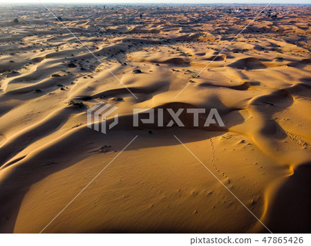 Desert landscape aerial view Desert landscape aerial view 47865426