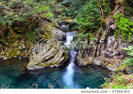 Yuichi Waterfall 47866363