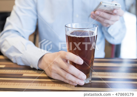 Office lunch time Office lunch time 47869179