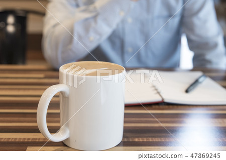上班族午餐時刻 上班族午餐時刻 47869245