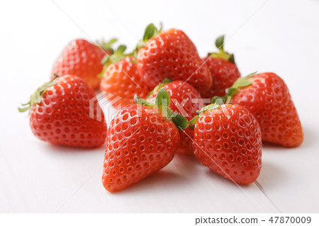 草莓 47870009