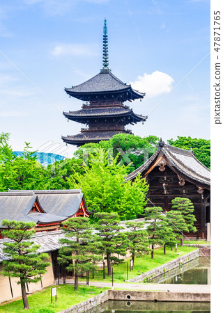 Kyoto Toji in spring 47871765