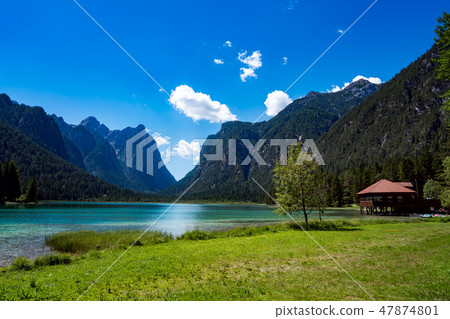 Lake Dobbiaco in the Dolomites, Italy Lake Dobbiaco in the Dolomites, Italy 47874801