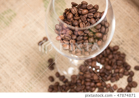 Coffee beans Coffee beans 47874871